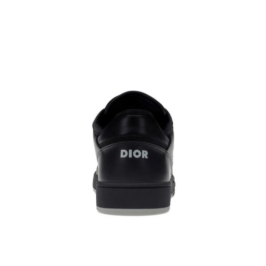 "B27" Low Sneaker