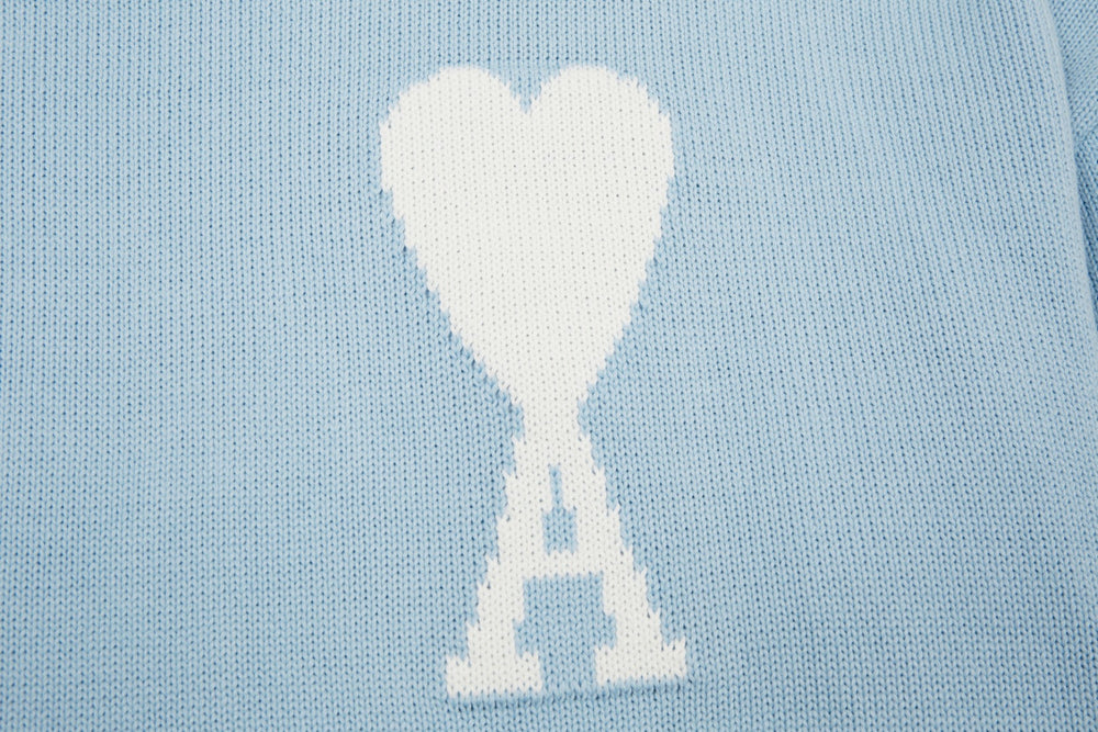 "Heart" - Sweater