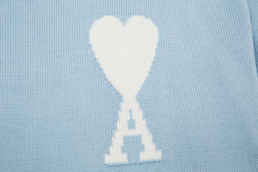 "Heart" - Sweater